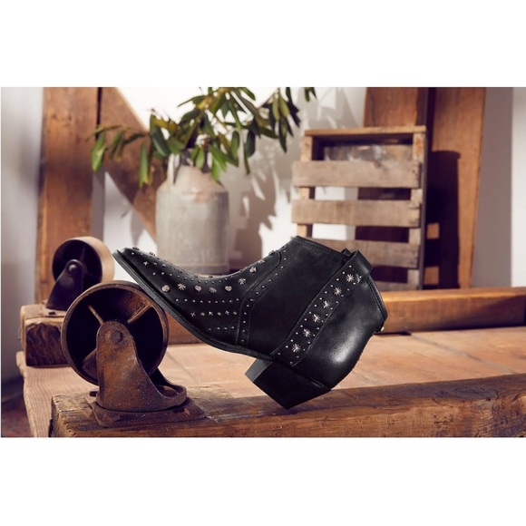 NWOB SAM EDELMAN BRIAN STUDDED WESTERN BOOTIE SIZE 8.5 - Picture 3 of 7